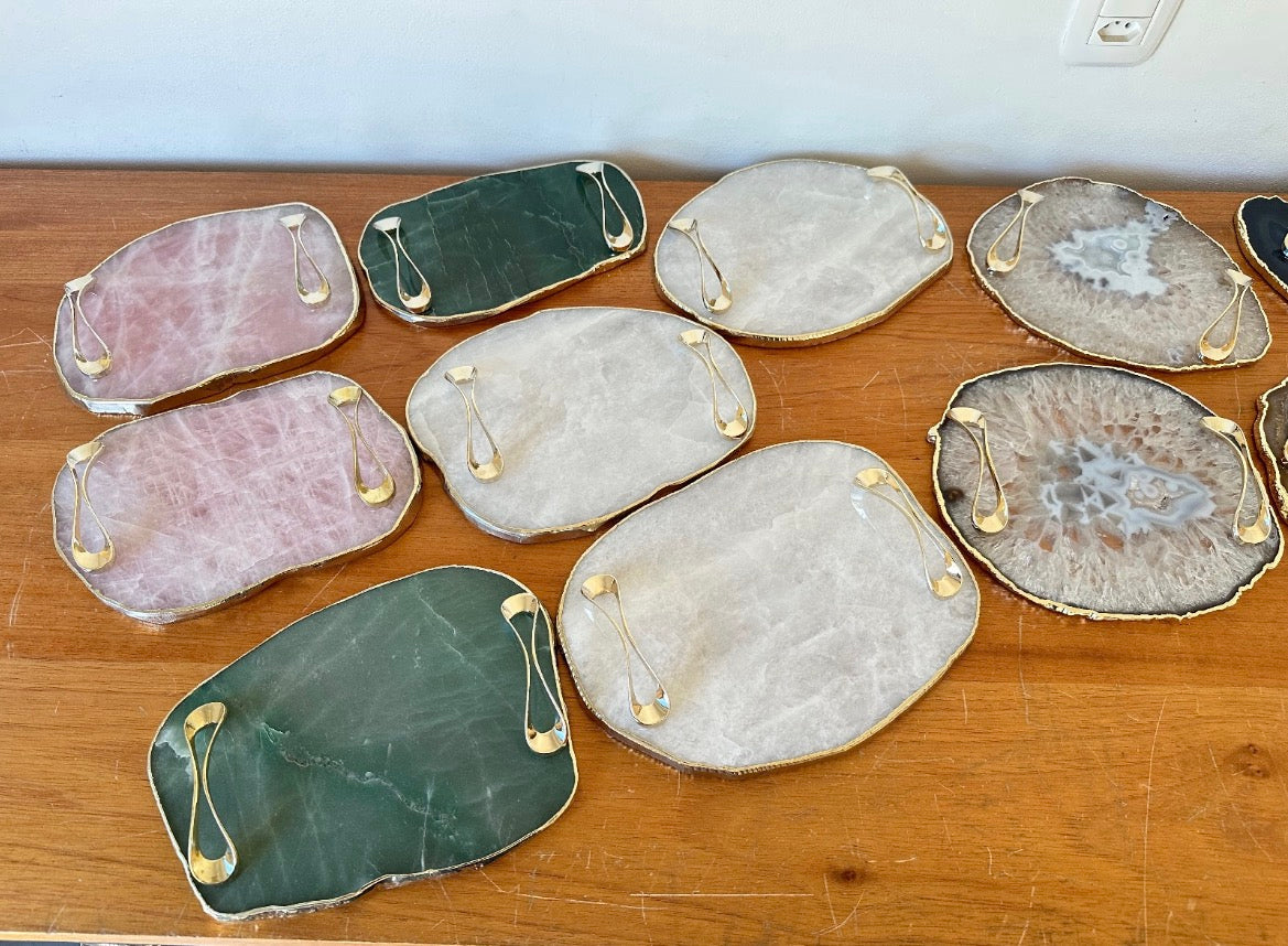 Bandeja Decorativa de Pedras Naturais com Borda Prateada